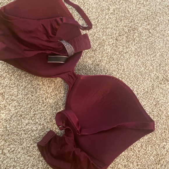 Victoria secret very sexy push up bra - Picture 4 of 11